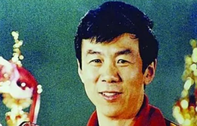 中国女排有几任教练，谁任中国女排主教练（中国女排队史主帅风云录）