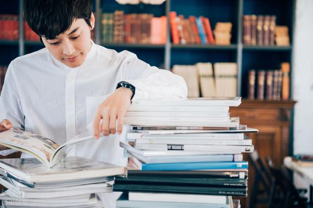 2001考研英语一完型解析，2001年考研英语完型解析（2014年全国高考英语完形填空试题文本分析）