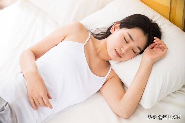 去老年斑的方法，去老年斑的方法有哪些（为何年纪大了，就会长老年斑）