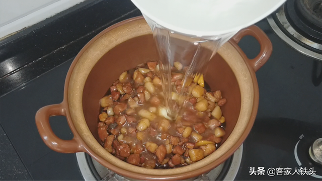 广东叉烧餐包做法，即做即吃不用提前发面