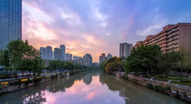 夜夜笙箫的意思是什么，夜夜笙箫是啥子意思（外地人眼中的成都）