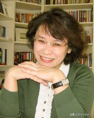 张海迪简介，张海迪简介和事迹200字（张海迪：5岁时高位截瘫）