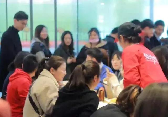 一个小粥店年利润，如何提高粥店的利润（4年开店1000家）