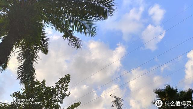 红米k20pro屏幕（请取下有色眼镜来看Redmi）
