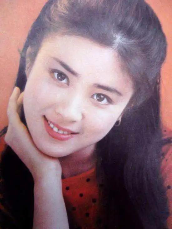 降头是什么意思，降头什么意思（直播向亡人泼脏水）