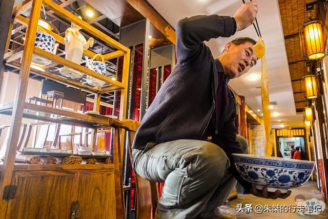 biangbiang面怎么打字出来，biangbiang面怎么打字（而是因为它的名字难写难读）