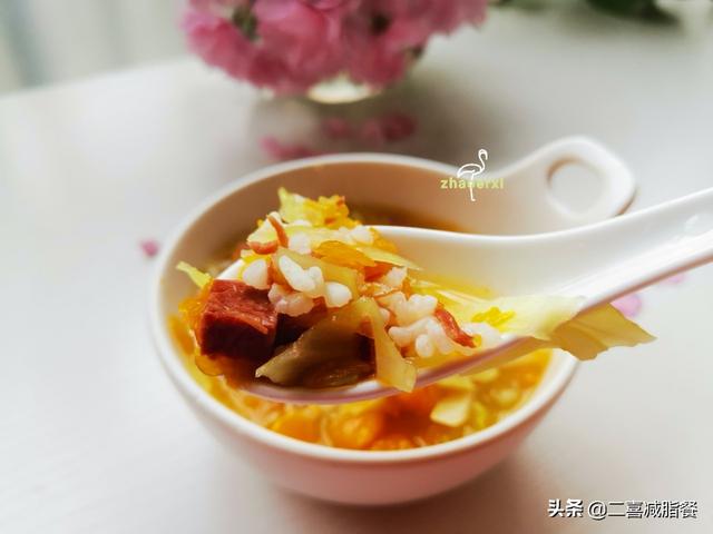 一日清肠断食吃什么，每周一日断食减肥法（营养师一日三餐轻断食食谱）