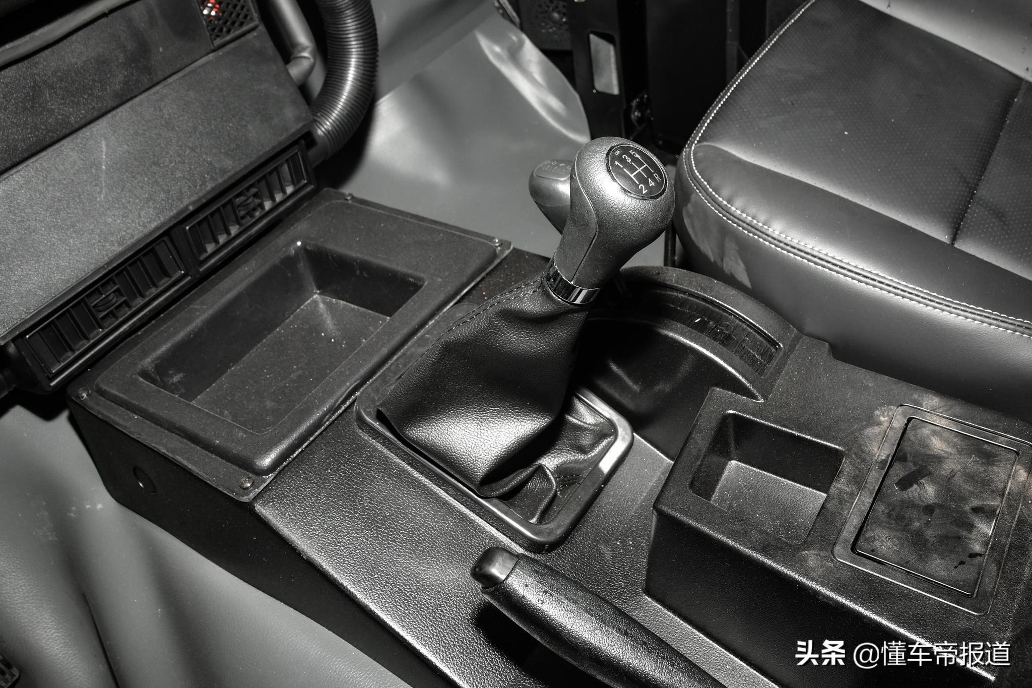 北京吉普汽车价格(天津港平行进口车酷路泽)
