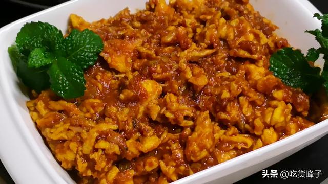 鸡蛋炸酱怎么做，如何做鸡蛋炸酱（教你鸡蛋酱的家常做法）