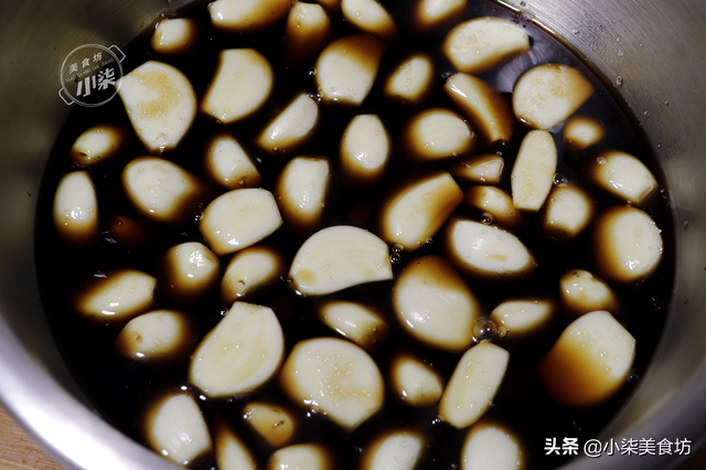 腌正宗腊八蒜方法，腊八蒜怎么腌法（教你腌腊八蒜正确做法）