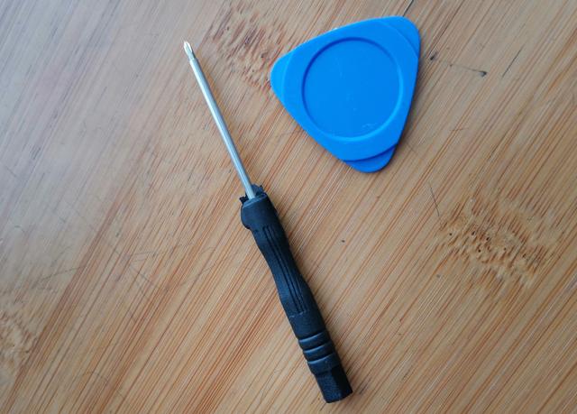 更换显示器在BIOS里怎么设置，换显卡bios要设置（眼睛终于不再受折磨）