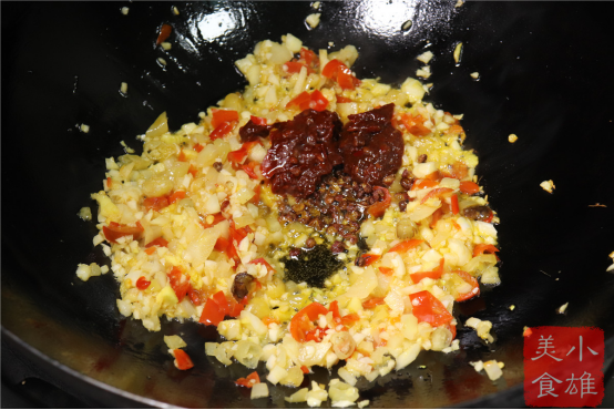 猪大肠怎么做好吃，猪大肠怎么做才好吃呢（肥肠这样做才过瘾）