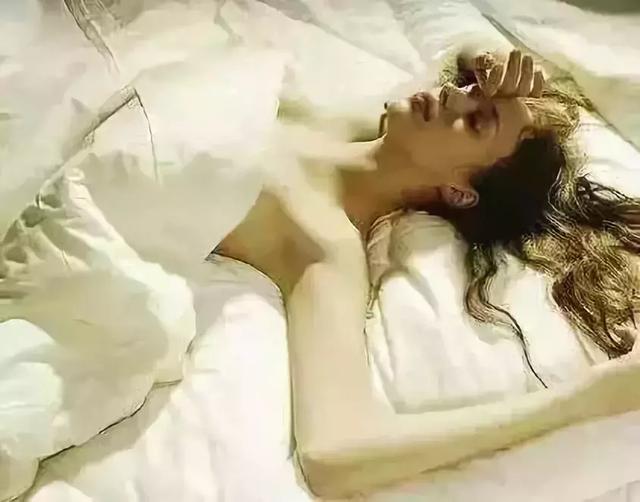 霍金七大预言2025，看了霍金的地球一百年预言好害怕呀!什么才2030年科技就退至1960年的…...（霍金的一个预言成真了）