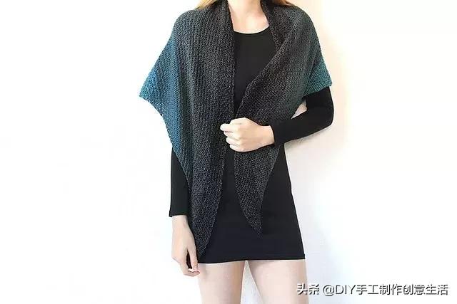 披肩的系法图解，披肩怎么系好看（在空调房使用再合适不过了）