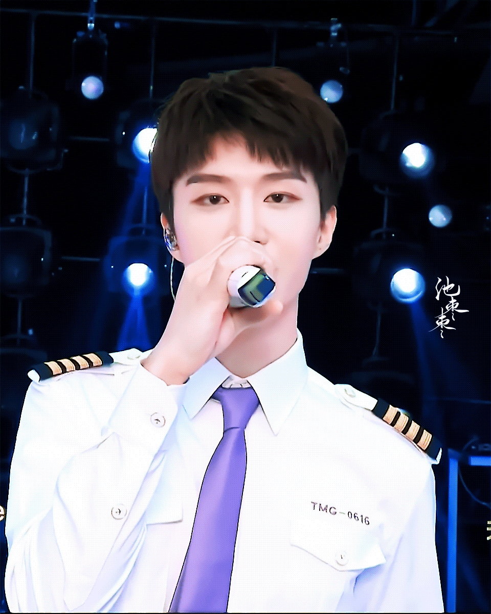 来安利一波超帅的范丞丞图片 范丞丞我超级喜欢你的啊，范丞丞的图片帅气（性格nice的宝藏男孩范丞丞来惹）