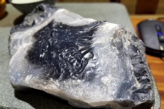 黑玛瑙产地介绍，黑玛瑙产地介绍在哪里（探寻神秘的“黑玛瑙”之——“玄珠”历史）