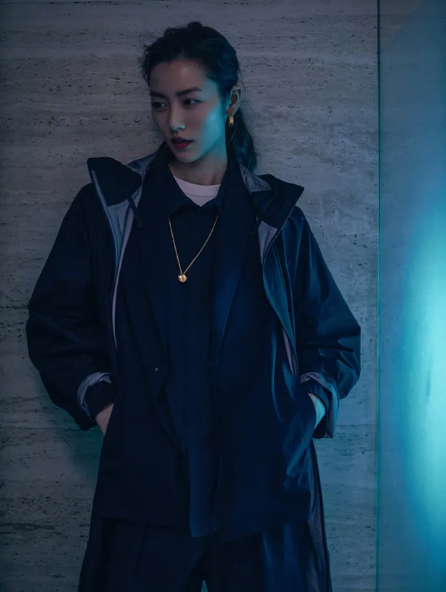 腿粗穿什么短裤，腿粗应该穿什么样的短裤（显瘦竟靠一条“大短裤”）