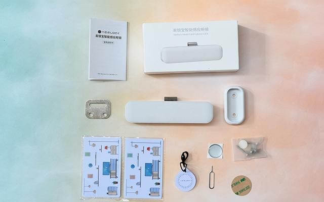 没钥匙怎么开门锁，门锁了没钥匙怎么开（易锁宝智能锁上手体验）