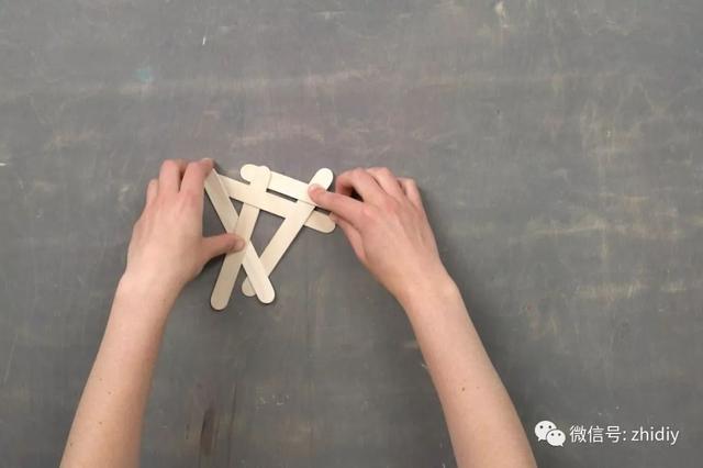 雪糕棒手工制作大全，雪糕棒板凳、雪糕棒DIY、雪糕棒手工制作（火遍抖音界的雪糕棍多米诺）