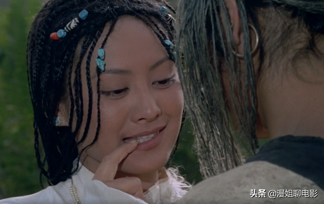 红河谷英文版歌词，红河谷歌词（2次救命之恩换来的却是15分钟内1500人被残忍屠杀）