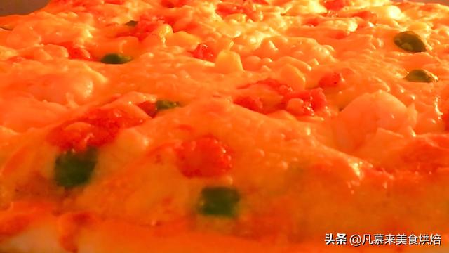 必胜客披萨饼底制作方法，再也不用去必胜客买了