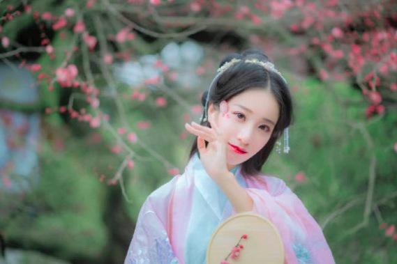唯有牡丹真国色是谁的诗，唯有牡丹真国色是谁的诗书法（陆游名气最大的一首词）