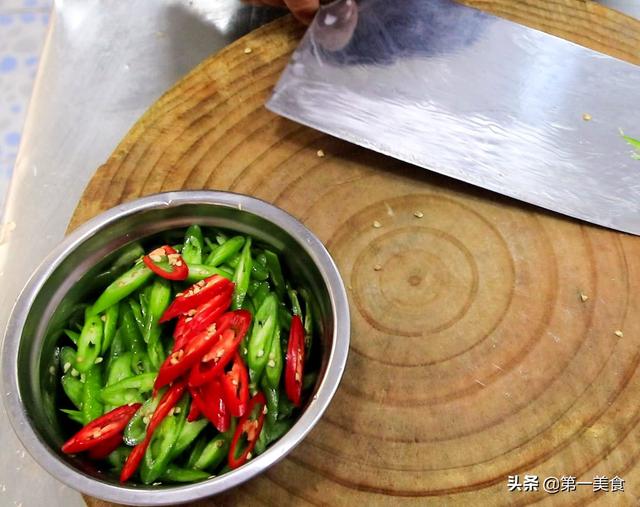 鸡胗怎么洗，鸡胗怎么洗鸡胗（炒鸡胗别急着焯水）