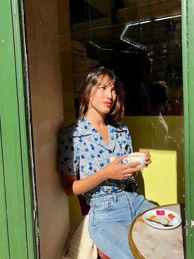 胸大背宽显瘦，胸大腰粗上身丰满