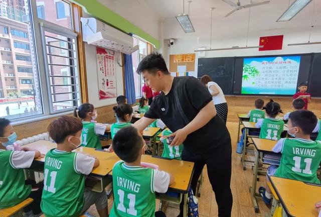 石家庄外国语幼儿园，石家庄幼儿师范高等专科学校宿舍条件怎么样宿舍图片内景（“我太想上小学啦~！”）