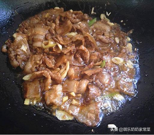 杭椒炒肉的做法，杭椒小炒肉的家常做法（最家常的杭椒炒肉）