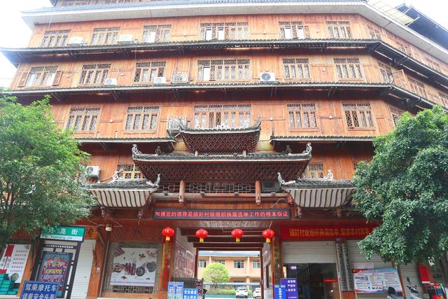 侗族的民族特色是什么，侗族的传统文化特色（认识柳州百里侗乡三江县）