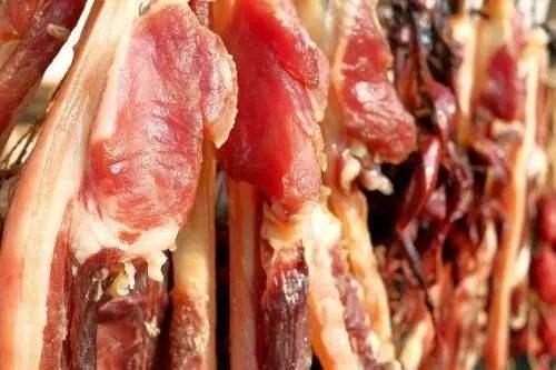 腌肉怎么吃腌肉的两个吃法，腌肉怎么吃腌肉的两个吃法视频（吃腌肉美味还下饭）