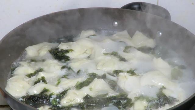 馄饨怎么做好吃，馄饨怎么做才最好吃（馄饨不要再买着吃了）