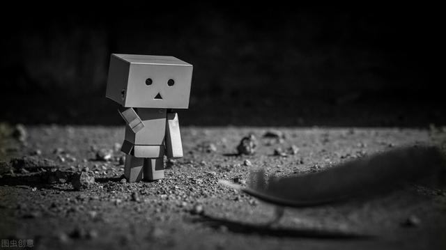 朝朝辞暮尔尔辞晚网名，朝朝辞暮尔尔辞晚（生活陪着我恋爱）