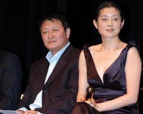 倪萍的故事：3婚两娃，与郭达最可惜，和陈凯歌同居4年丢失自尊