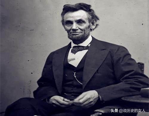 总统林肯的生平简介，他是美国史上最伟大的总统