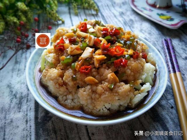 绿豆芽芹菜炒粉条的做法，韭菜绿豆芽炒粉条的做法（6道超好吃的素菜）