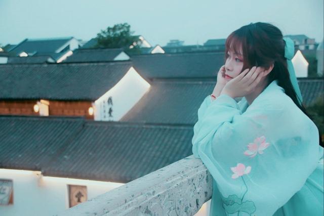 好听的称呼给女生，好听的称呼给女生职场（男人别再叫女人“美女”了）