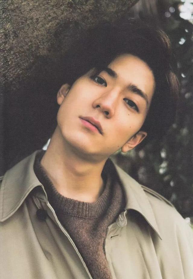 我是大哥大男主,我是大哥大真人版男主是谁(现在是日系美男的时代了)