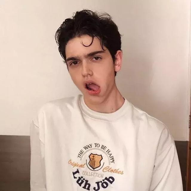 有品位的男人微信头像   时间告诉我无理取闹的年纪已经过了该努力了，有品位的男人微信头像风景（全网最炫酷的头像99张大合集建议收藏）