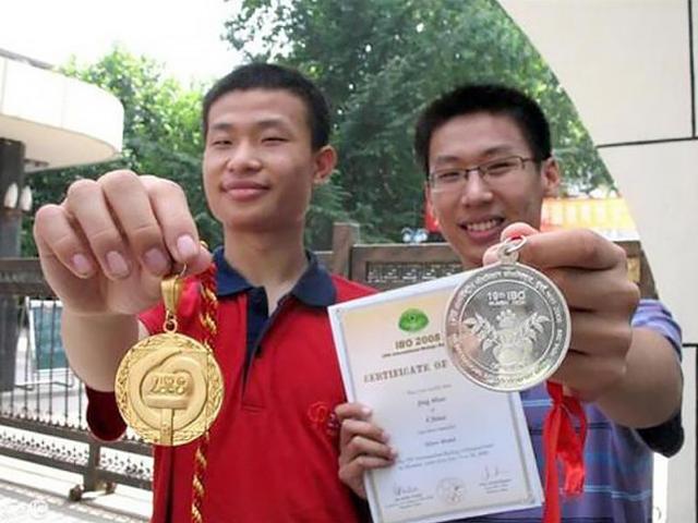 韦东奕哪里人，数学天才韦东奕哪里人（北大数学天才韦东奕）