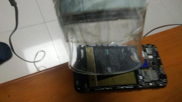 手机电池怎么换，手机怎样更换电池教程（再也不会被手机维修店坑啦）