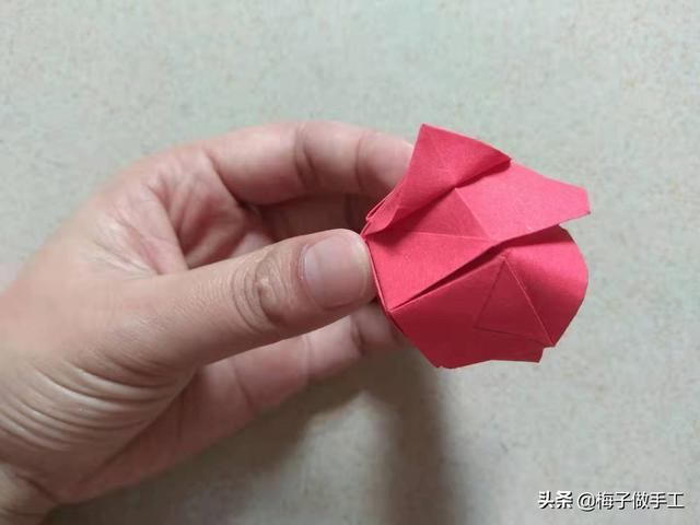 正版川崎玫瑰折法图解，川崎玫瑰折法（详细的图文教程来了）