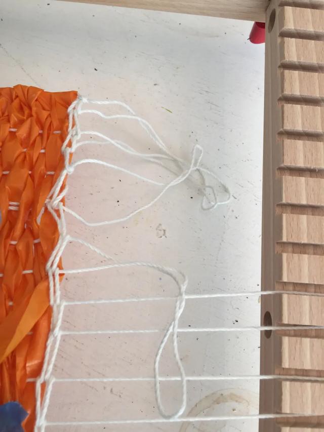 折纸礼物袋制作方法，手工折纸礼袋（天天都用的塑料袋还有这么多玩法）