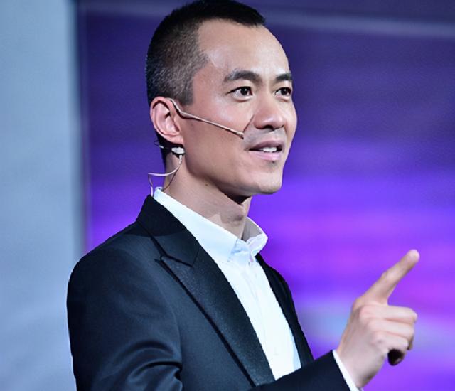 央视主持人邱启明事件，邱启明事件真相（公开怼央视、酒后打司机）