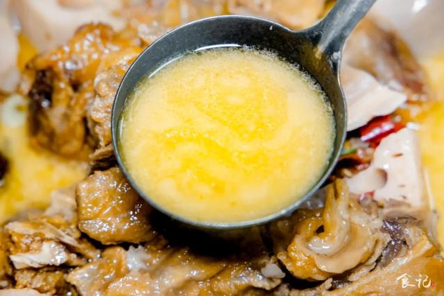 腊排骨火锅的做法，腊排骨火锅的做法 家常（这家在振兴路腌了20年的腊排骨火锅）