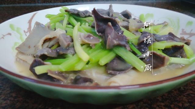 鸭肾怎么炒好吃，鸭肾怎么炒好吃不硬（下饭下酒都特别棒）