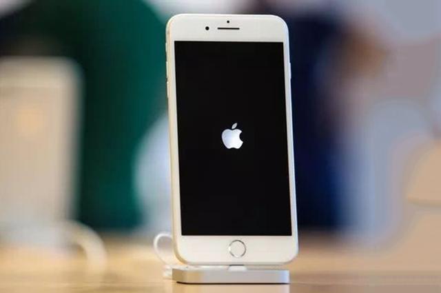 iphone8p到底有多好，8P是目前最值得入手的苹果呢