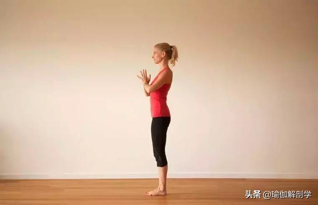 拜日式瑜伽的好处，拜日式瑜伽的好处总结（生活需要一点仪式感）