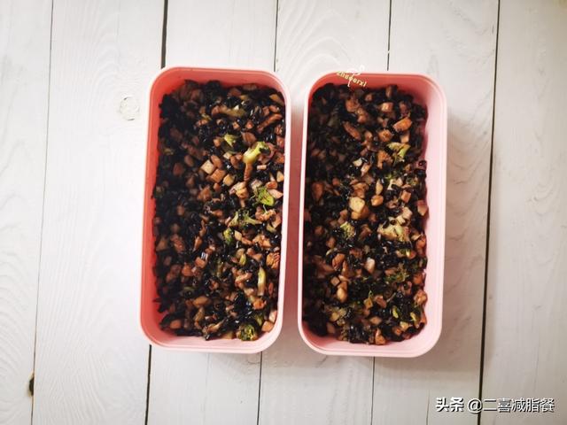 黑米的热量是多少，黑米热量多少卡（口感似鲍鱼而著称的菇类）